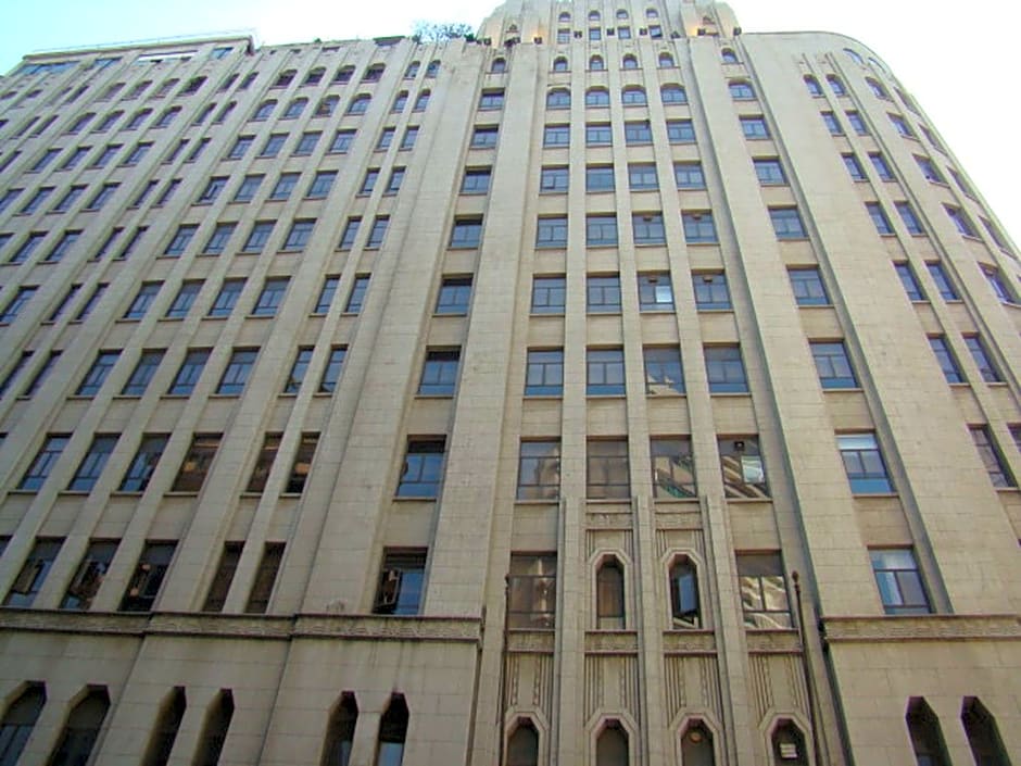 Guangzhou Aiqun Hotel