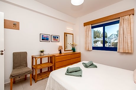 RM107 - One Bedroom Bungalow