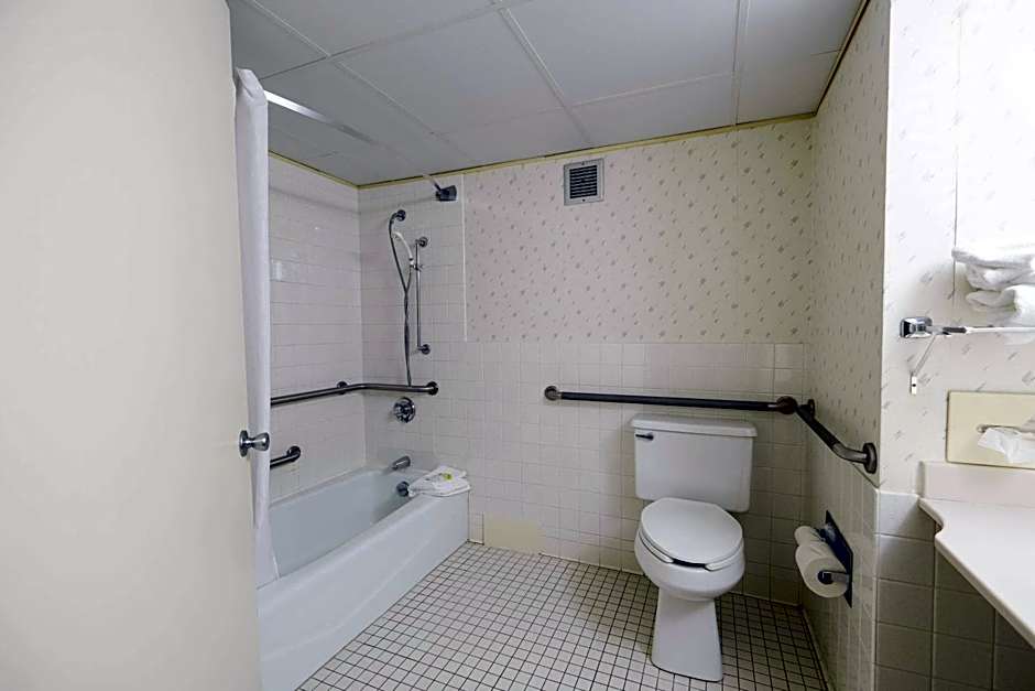 Fireside Inn & Suites Portland