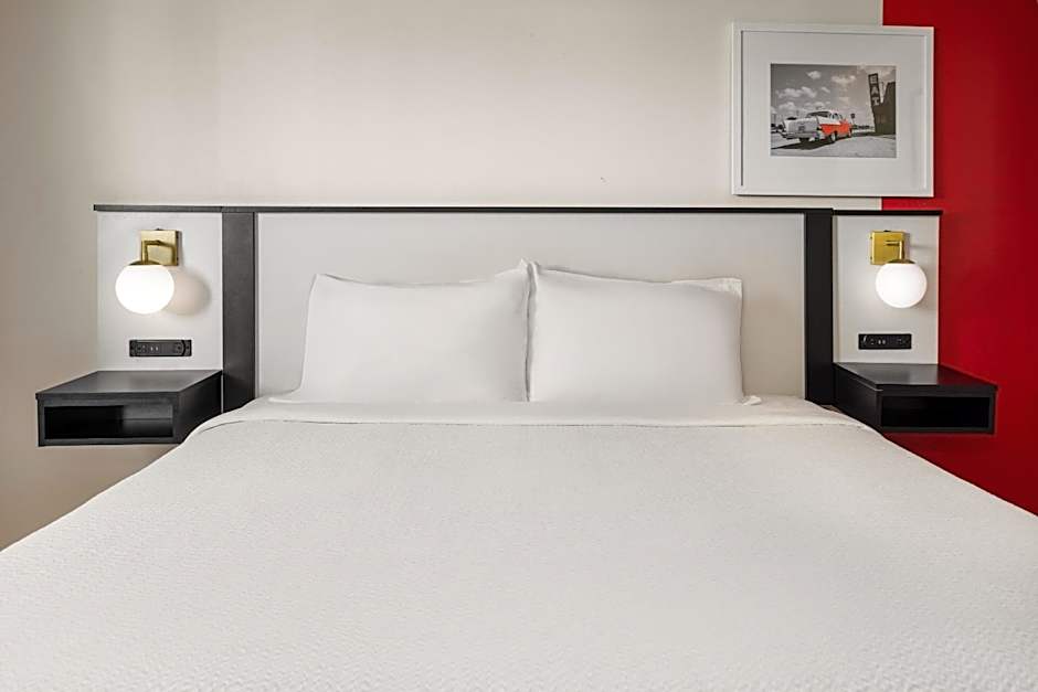 Ramada by Wyndham York Harrisburg Hersey