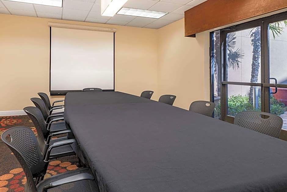 Wyndham Sacramento