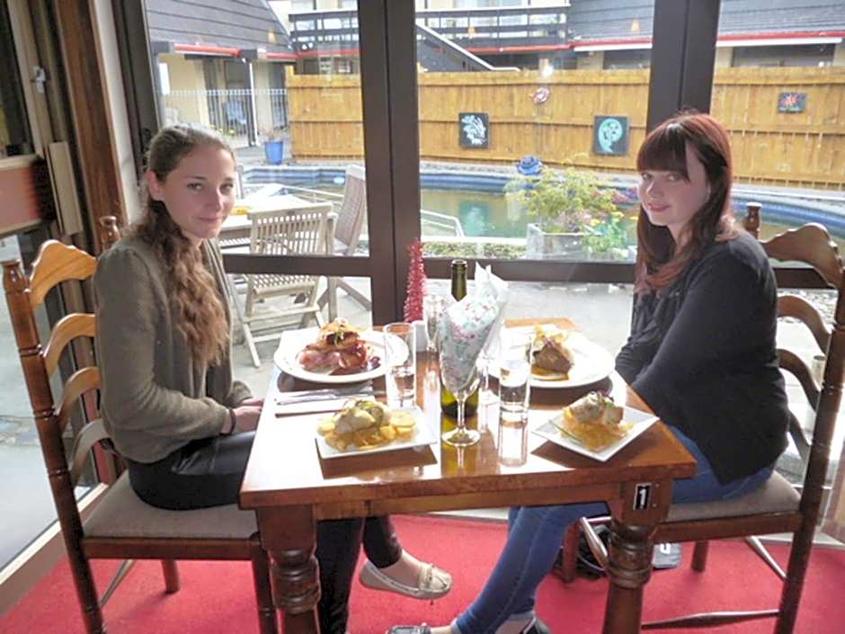 Orana Motor Inn & Restaurant