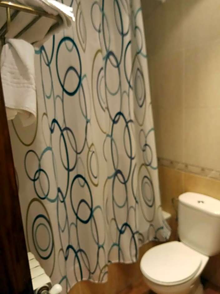 Hostal Restaurante Raton