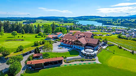 Hotel Auf der Gsteig GmbH