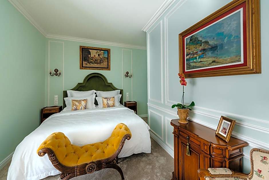 Ateneea Luxury Rooms