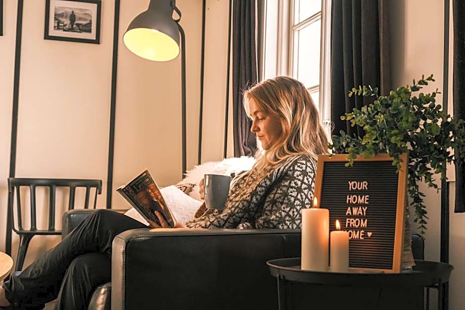 Gjestehuset 102 - your home away from home!