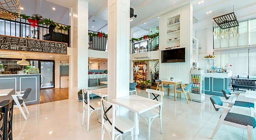 White Ivory Bed and Breakfast