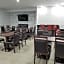 Super 8 by Wyndham Windsor/Dougall