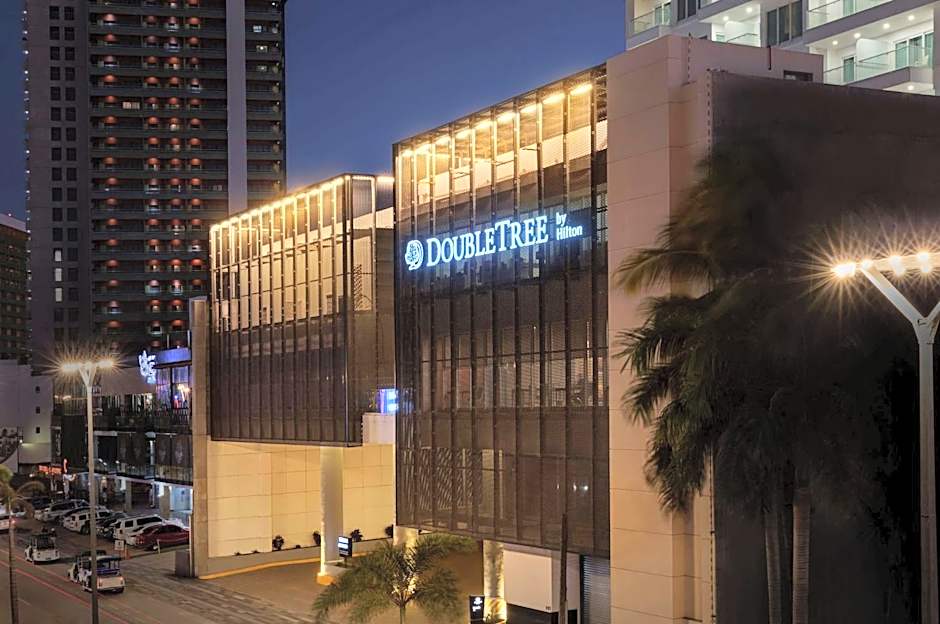 DoubleTree by Hilton Mazatlan