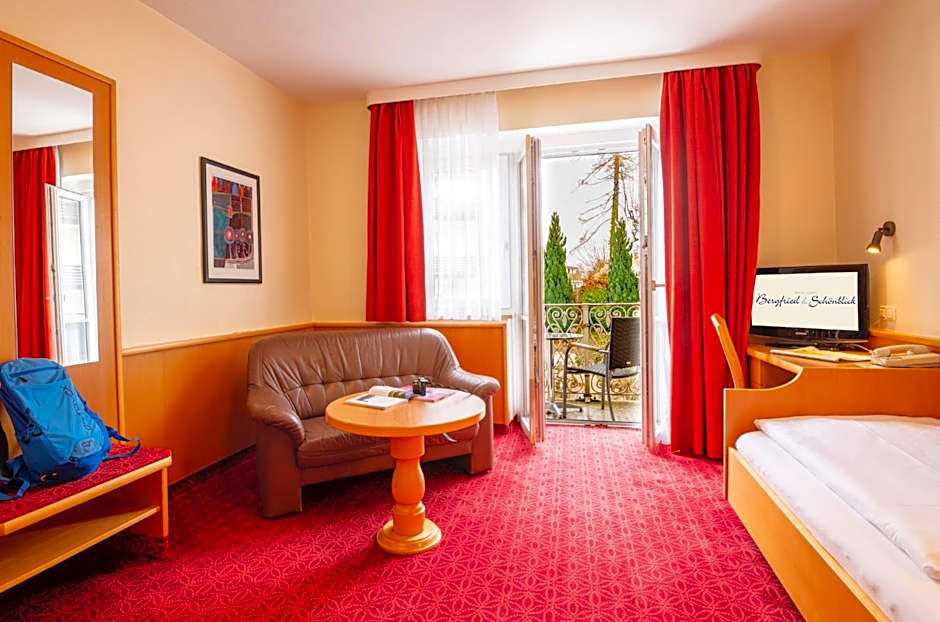 Hotel Bergfried & Schönblick