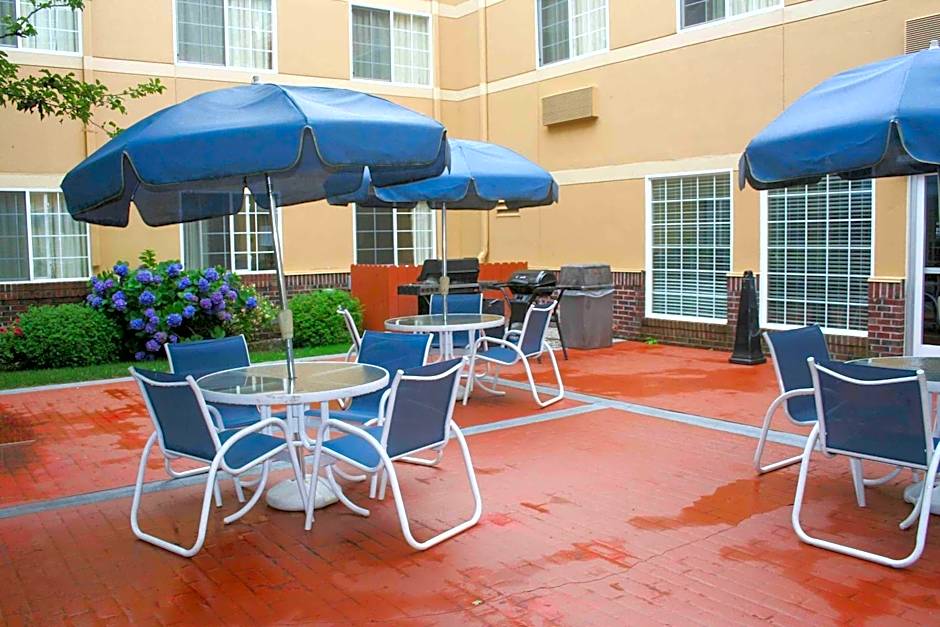 Extended Stay America Select Suites - Providence - Airport