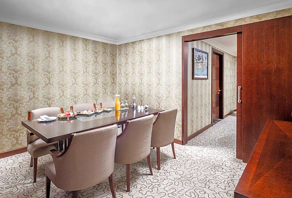 Al Aqeeq Madinah Hotel