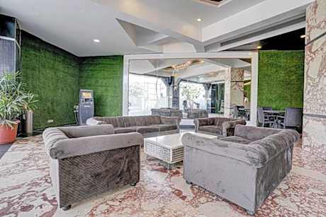 Hotel Shubham Suites