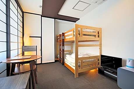 Twin Room with Shared Bathroom