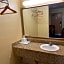 Executive Inn & Suites Lackland AFB