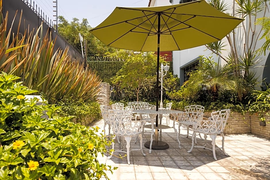 Casa Mateo
