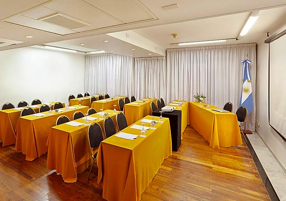 Hotel Dolmen