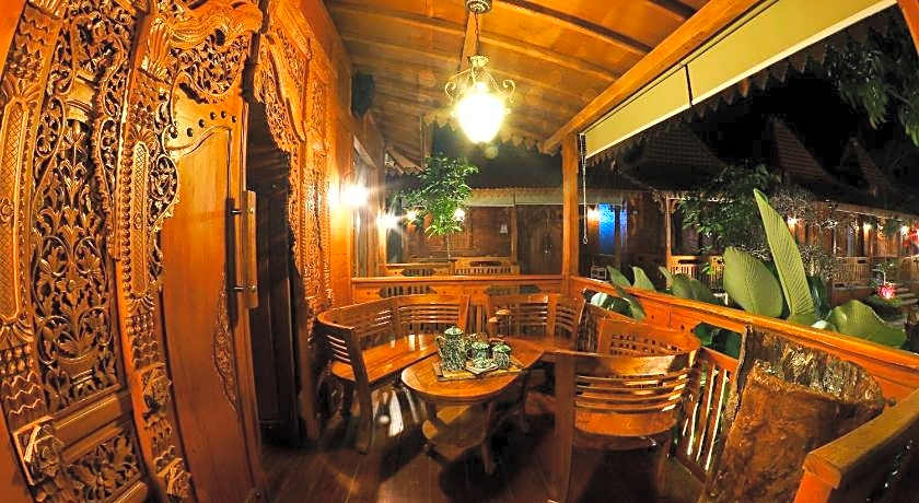 Joglo Jawa Jepara