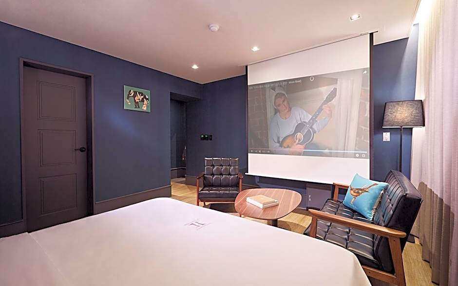 Healasis Hotel