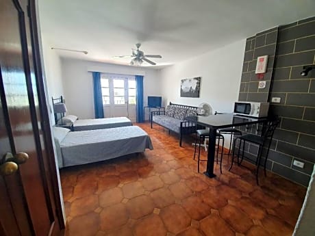 Studio apartment 2 people