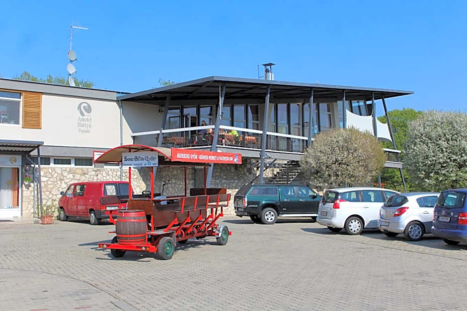 Amstel Hattyú Panzió -Érintésmentes bejelentkezés