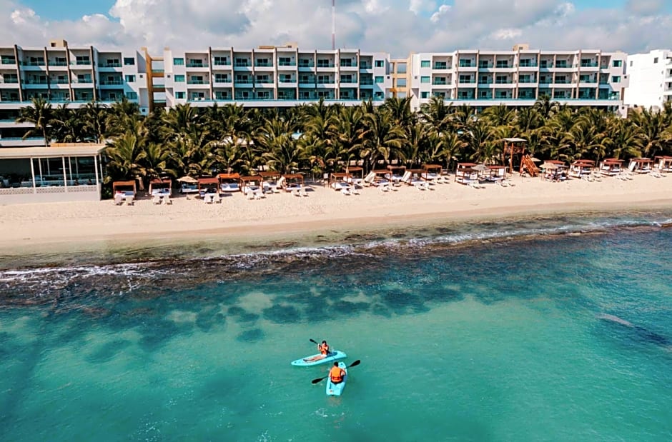 Generations Riviera Maya Family Resort - Catamaran, Aqua Nick & More Inclusive 