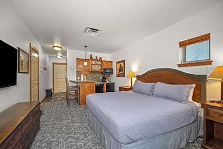 Morning Star Lodge - Hosted by Linda