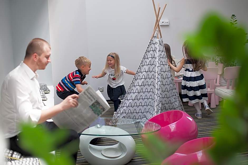 NoBo Hotel - business