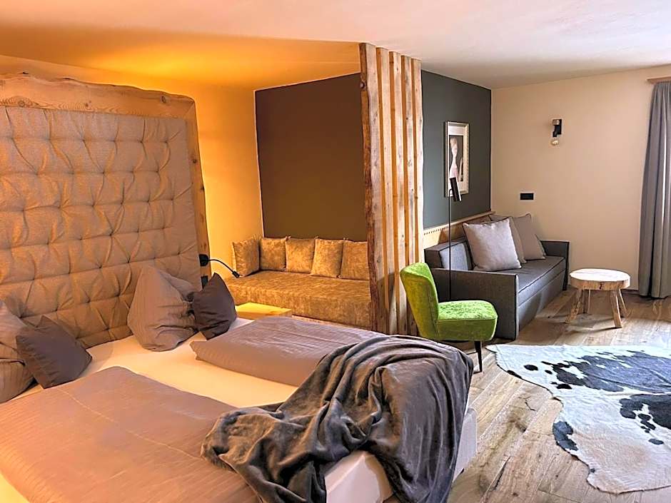 Presulis Hideaway Apartments & Restaurant