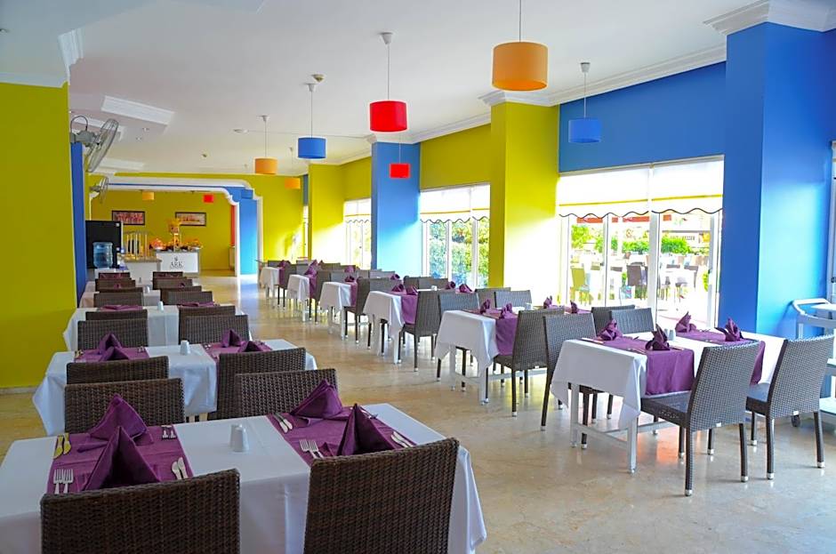 Ark Apart and Suite Hotel