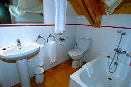 Quadruple 2 ad + 2 child