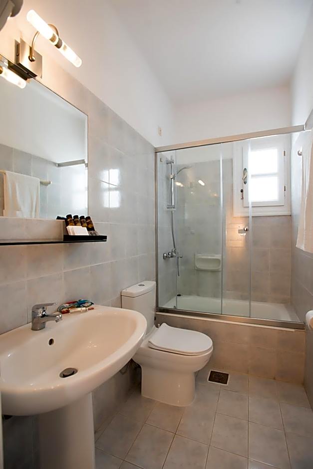 Hotel Charissi