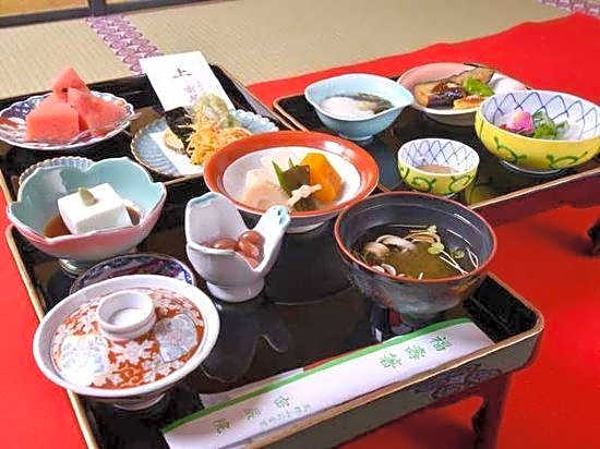 Mitsugonin Temple