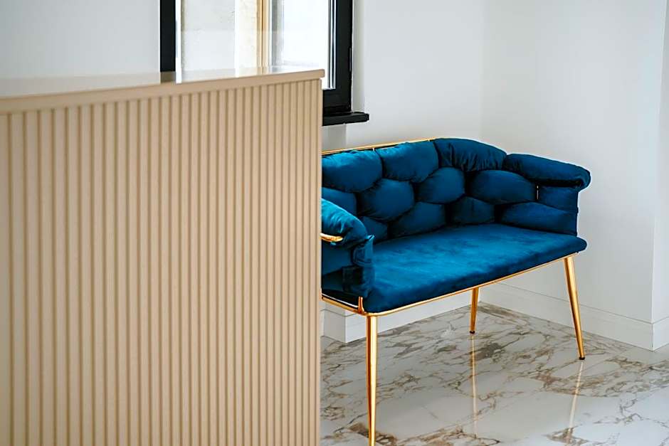 POETICA BOUTIQUE SKY HOTEL