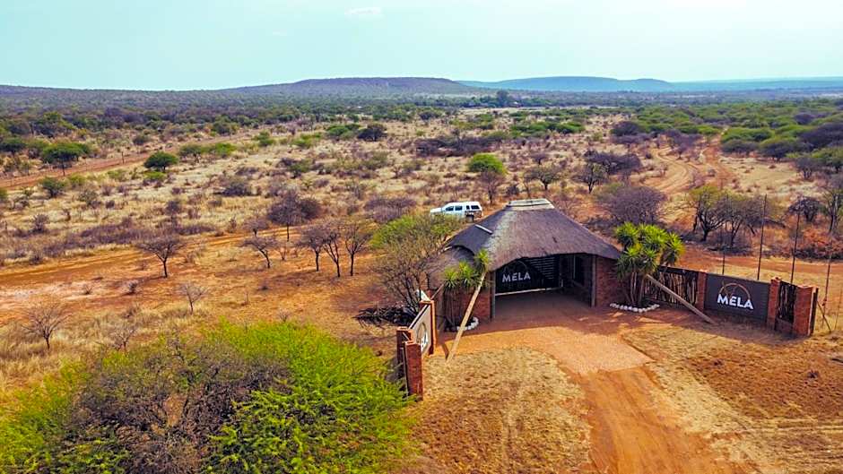 Mela Luxury Game Lodge