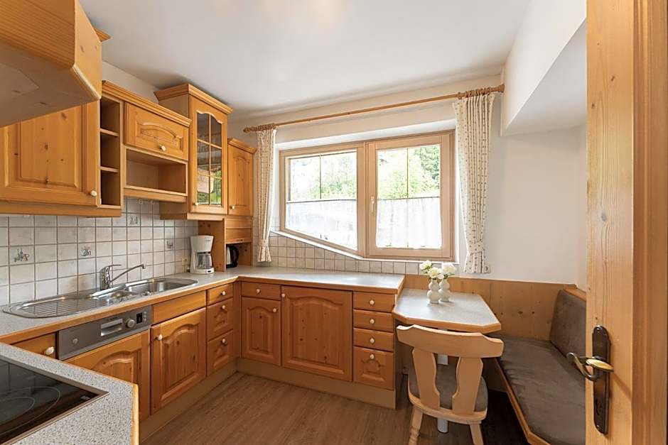 ARBOR Hotel & Apartments