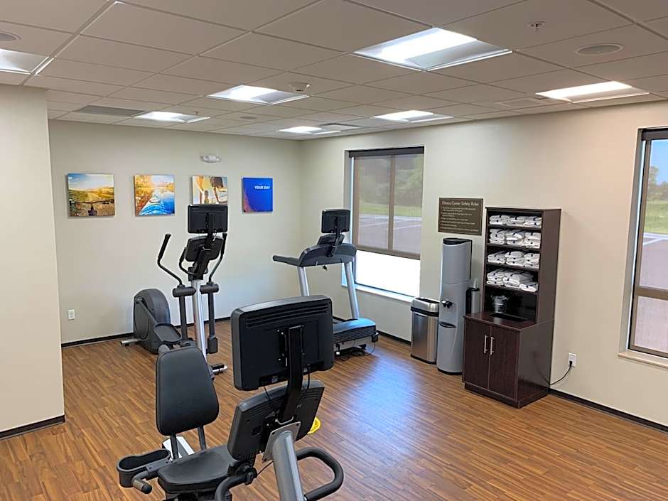 Comfort Inn & Suites