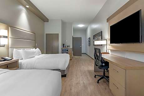 Queen Room with Two Queen Beds