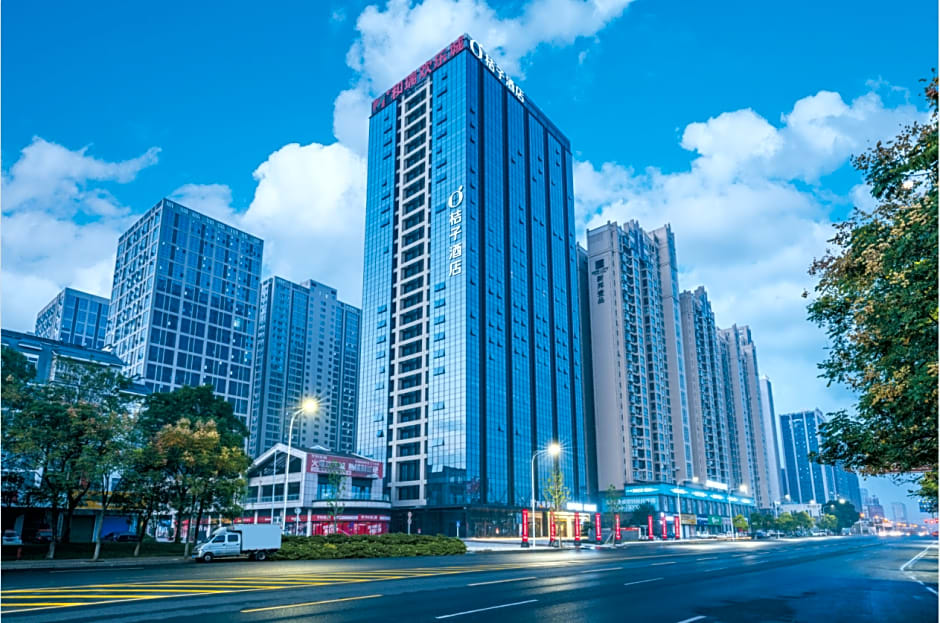 Orange Hotel Changde Railway Station Happy Town