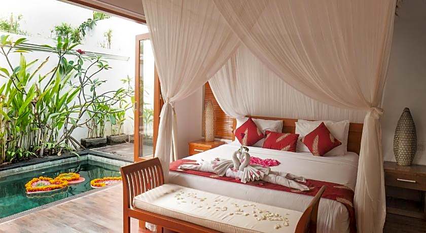 Private Villa Bougainville