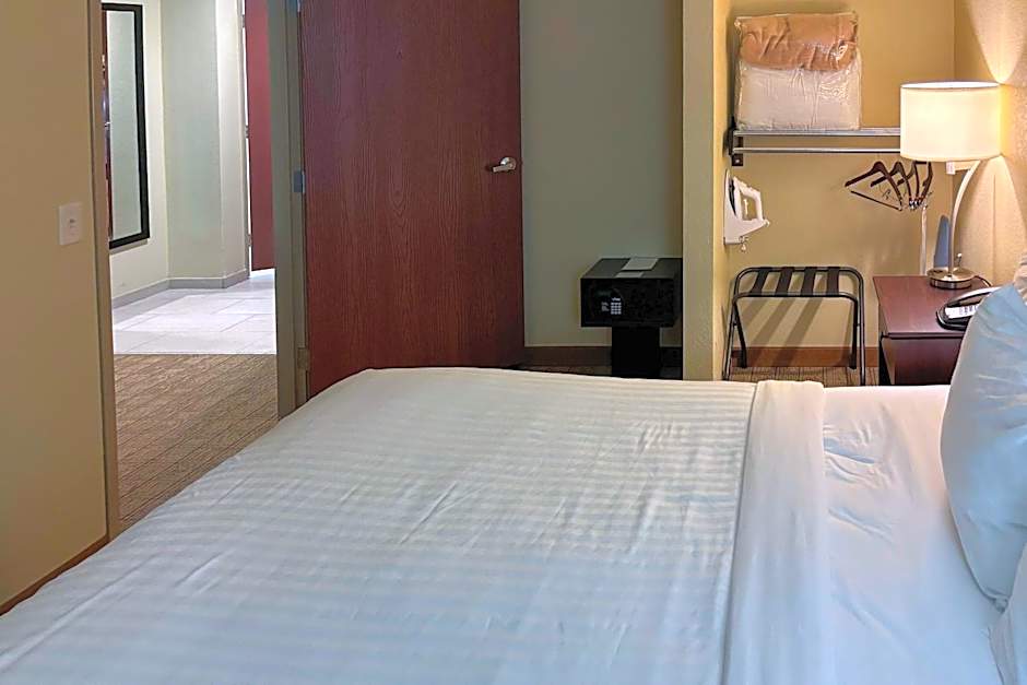 Quality Inn Quinter I-70