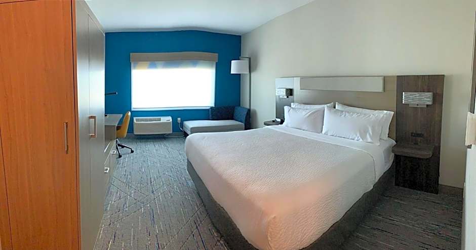 Holiday Inn Express And Suites Courtenay Comox By IHG