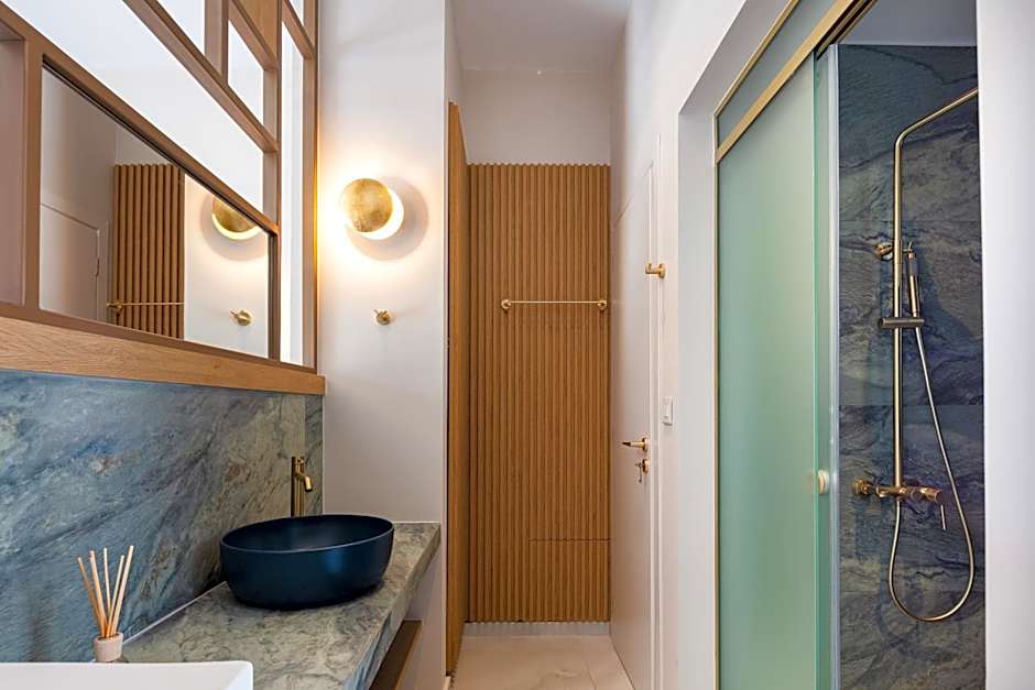 Mira Mare Luxury Residence