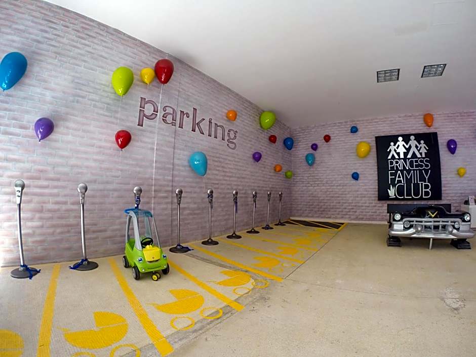 Family Club at Grand Riviera Princess - All Inclusive