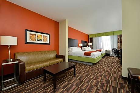 Suite Two Queen Beds