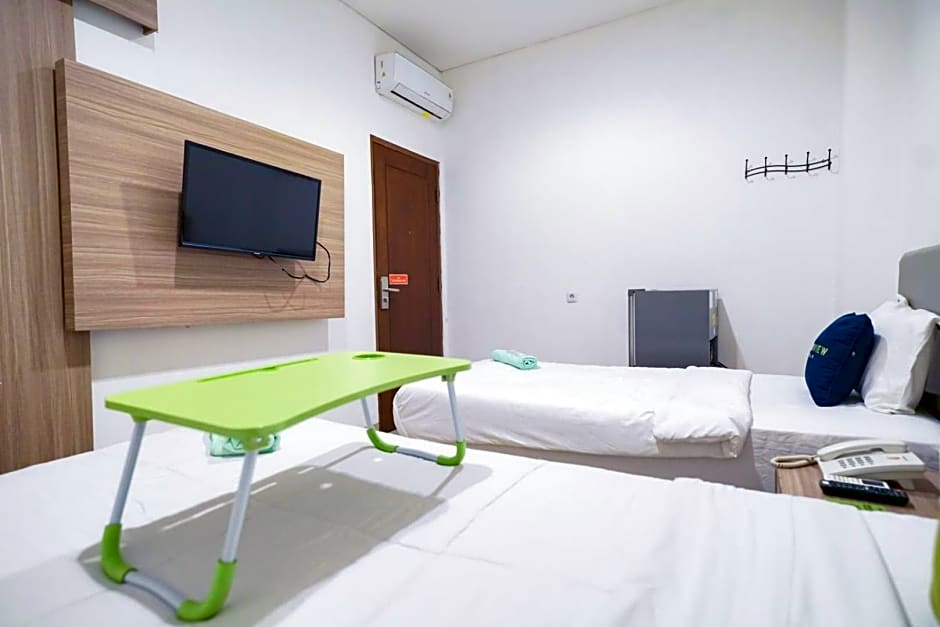 Urbanview Hotel Bes Mangga Besar