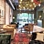 Urban Yard Hotel