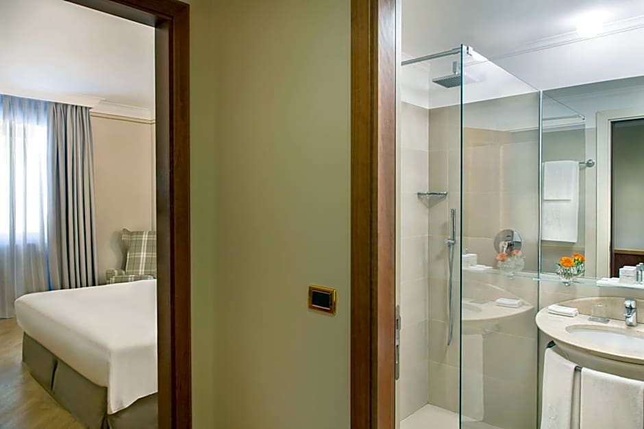 Renaissance by Marriott Naples Hotel Mediterraneo