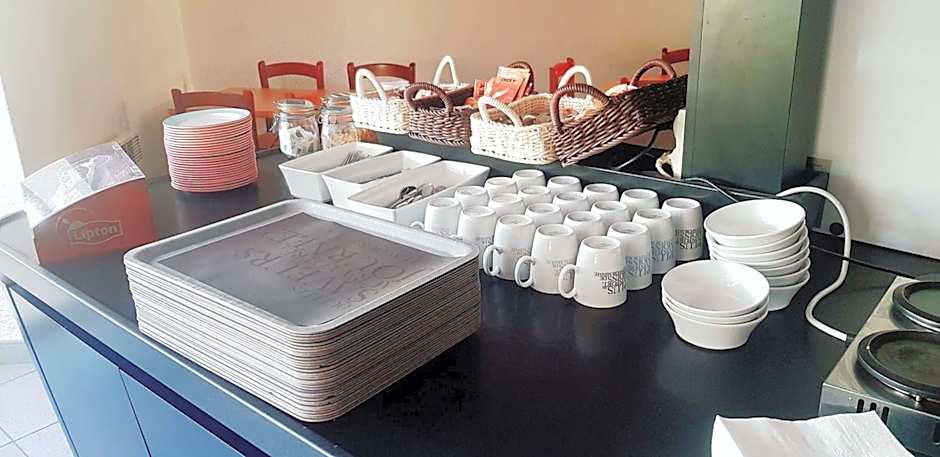 Kyriad Chantilly Hotel