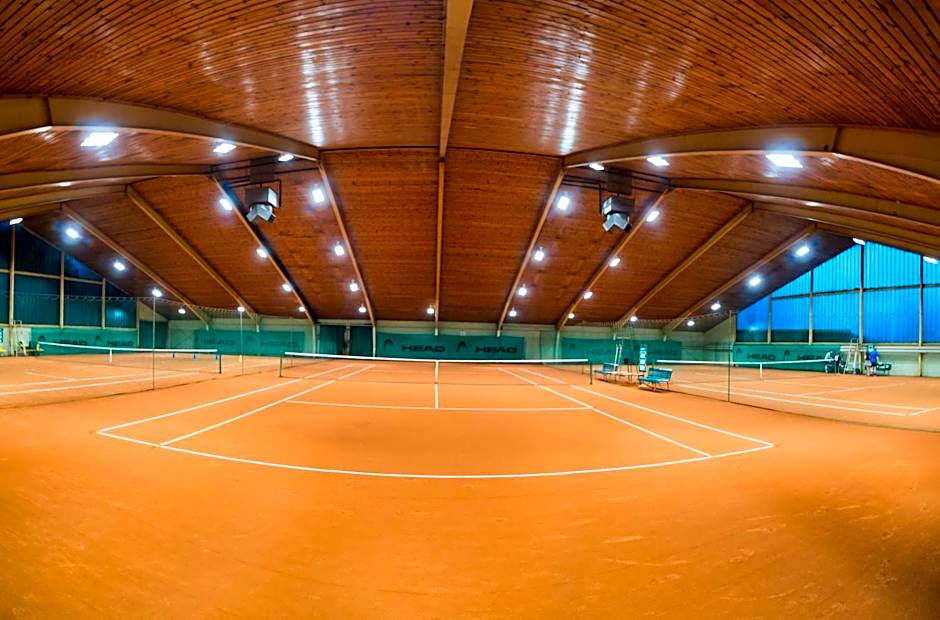 Tennis Golf Hotel Höllrigl